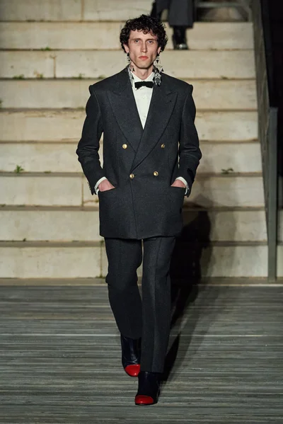 Look 76